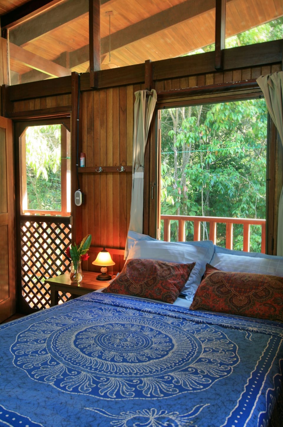 The master bedroom is very well ventilated, and has perfect privacy. 