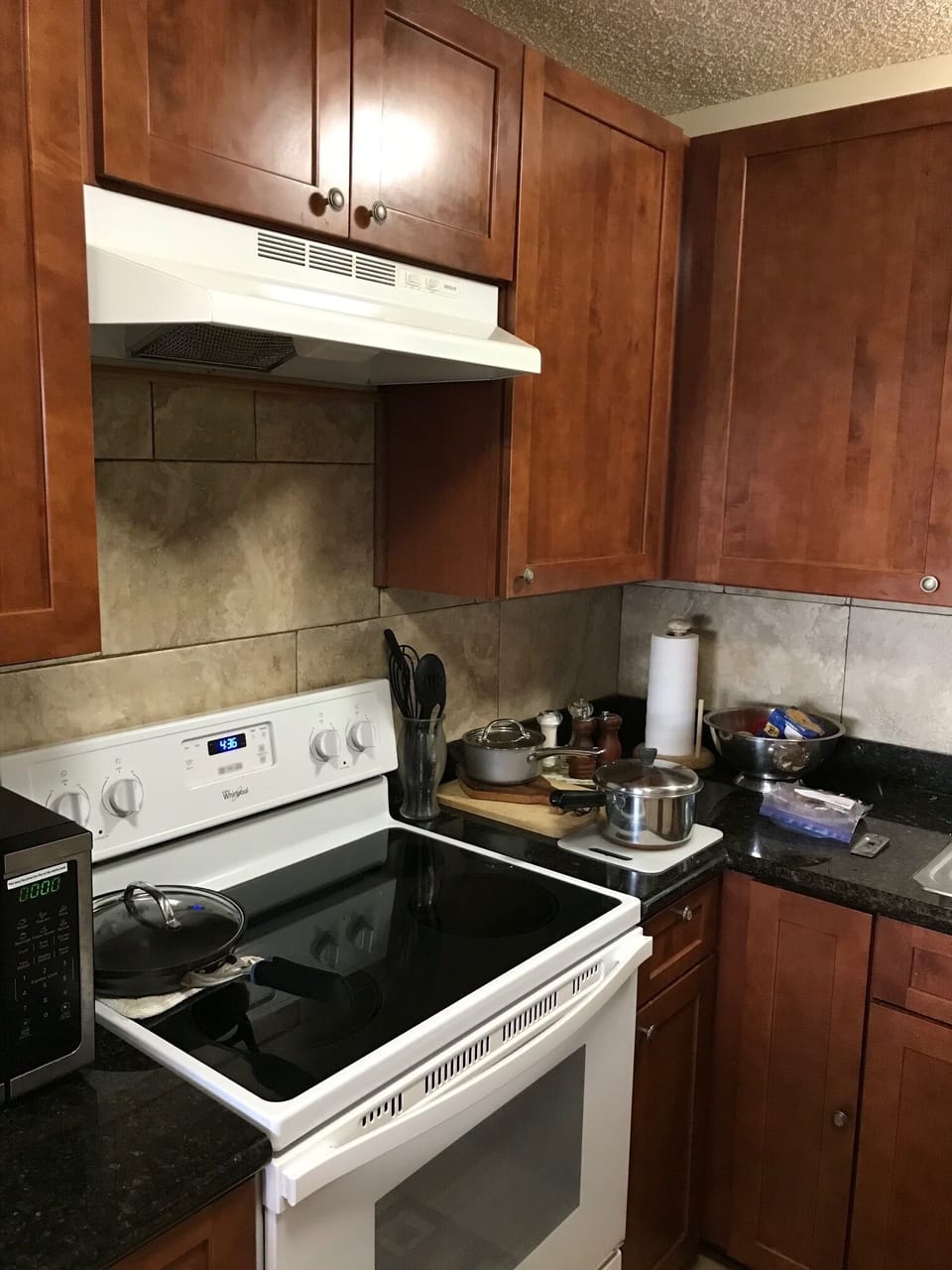 New stove and fully supplied kitchen. 