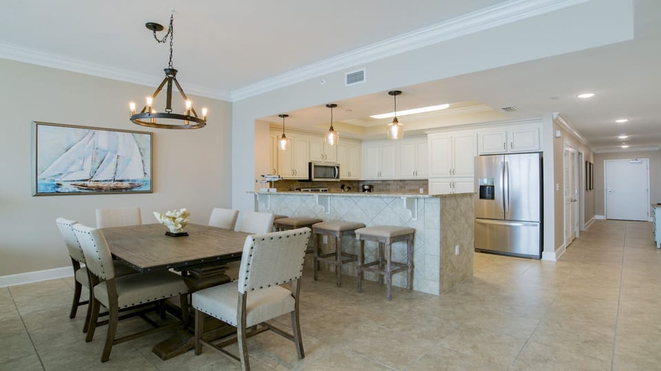 Phoenix Orange Beach 703 Dining and Kitchen