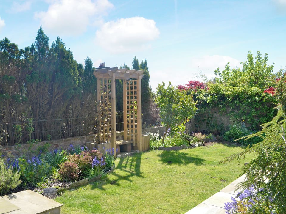 Lovely garden | The Cottage, Garlieston, Newton Stewart