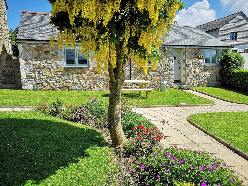 Exterior | Friesian Valley Cottages - Maple Barn - Friesian Valley Cottages , Mawla, near Porthtowan