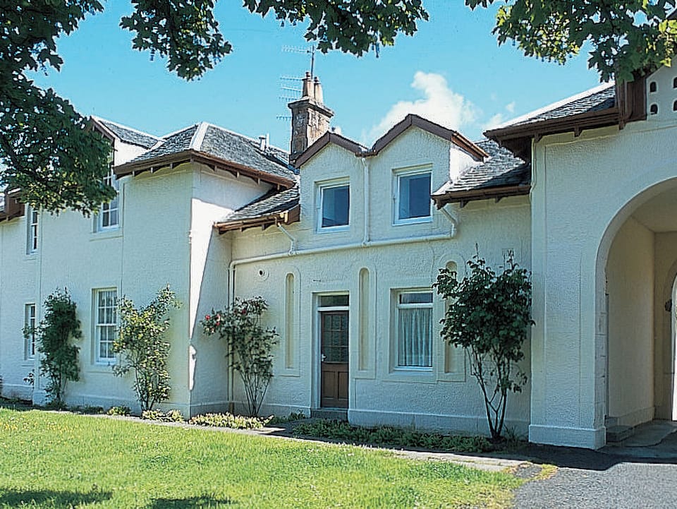 Manor Park, Skelmorlie, by Largs