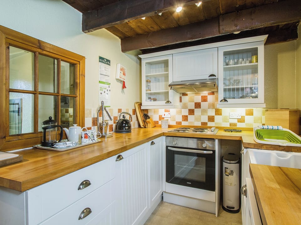 Open plan living/dining room/kitchen | Gardener&rsquo;s Bothy, Glenprosen, by Kirriemuir