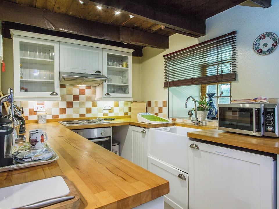 Open plan living/dining room/kitchen | Gardener&rsquo;s Bothy, Glenprosen, by Kirriemuir