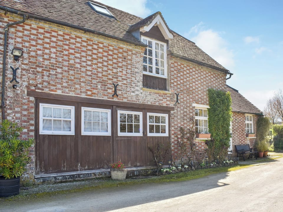 Exterior | Mill Pond Cottage, Bere Regis