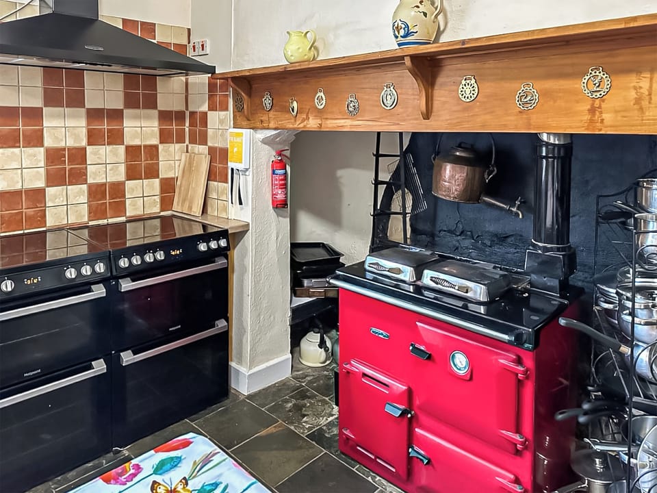 Kitchen/diner | Duvale Priory - Duvale Cottages, Bampton, near Tiverton