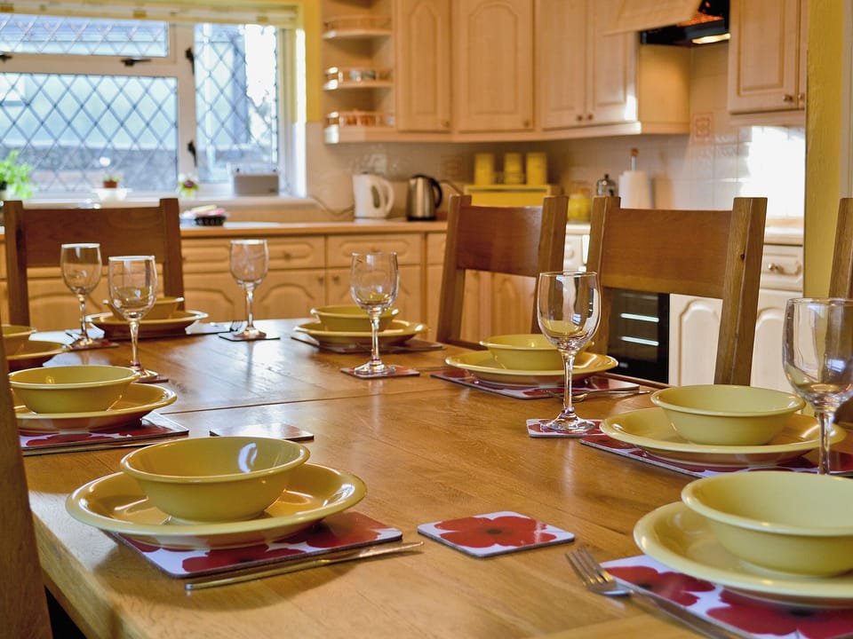 Kitchen/diner | Green Acre Cottage, Kilgetty, Dyfed 