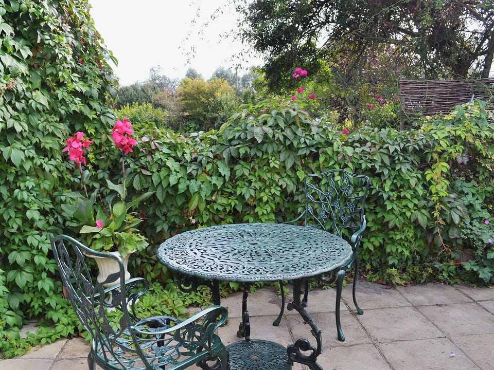 Sitting-out-area | Blue Bell Cottage, Denton, nr. Harleston