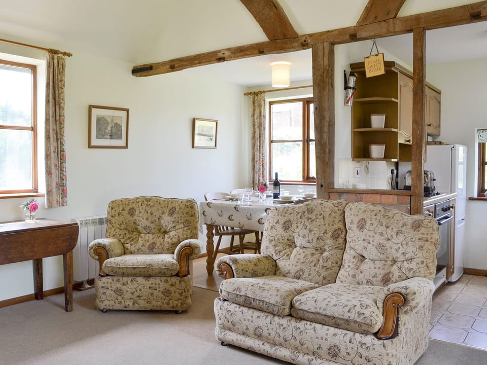 Convenient open-plan living space | Chessons FarmStable Cottage, Wadhurst, near Tunbridge Wells