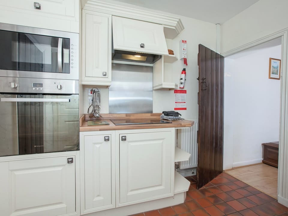 Kitchen | Fir Tree Cottage, Chatcull, nr. Eccleshall