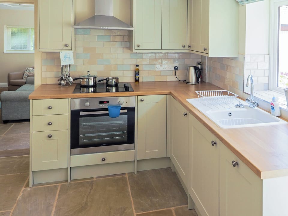 Kitchen | Stone Lodge, Fulbeck, nr. Grantham