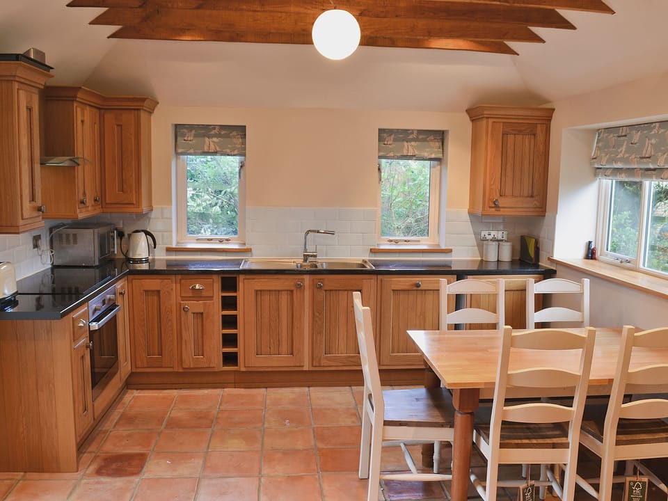 Kitchen/diner | The Old Stables, Wiveton, nr. Cley next the Sea