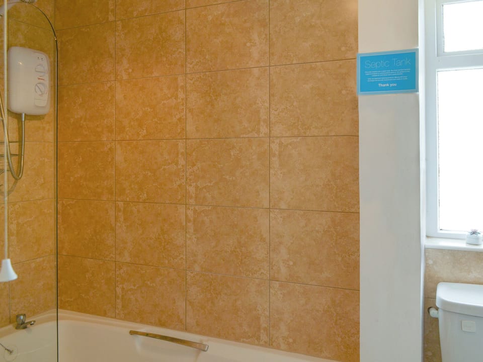 Family bathroom with shower over bath | Cheviot View - Heckley Farm Cottages, near Alnwick