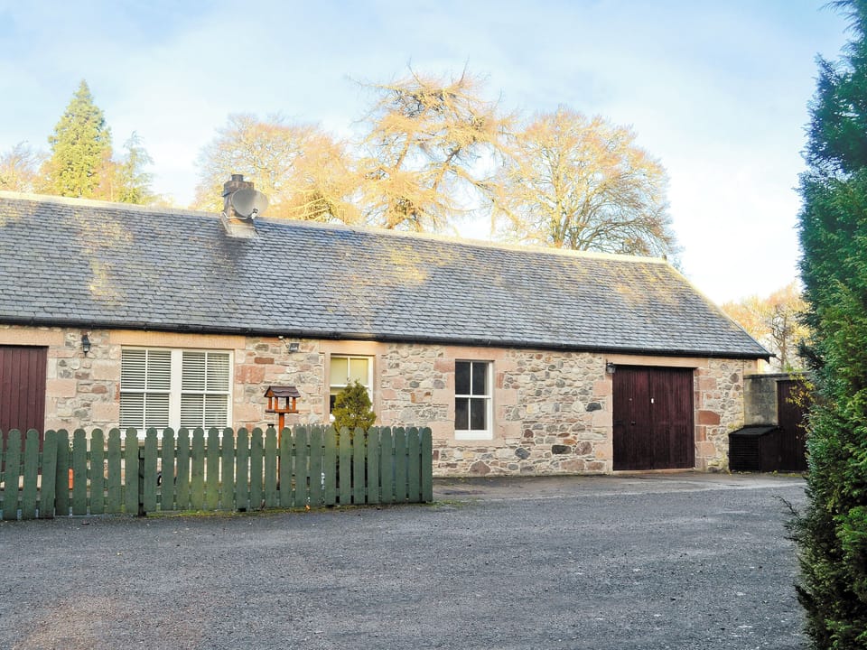 Exterior | Ladybird Cottage, Scaniport, nr. Inverness