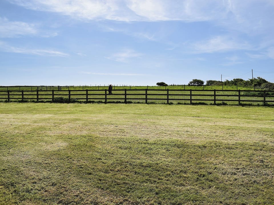View | Cherry - Chilton Farm, Brighstone