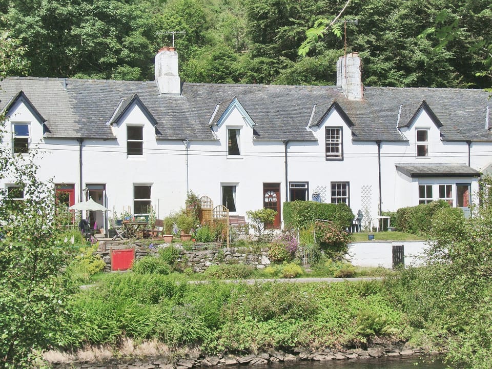 Exterior | Terraced Cottage, Cairnbaan, by Lochgilphead