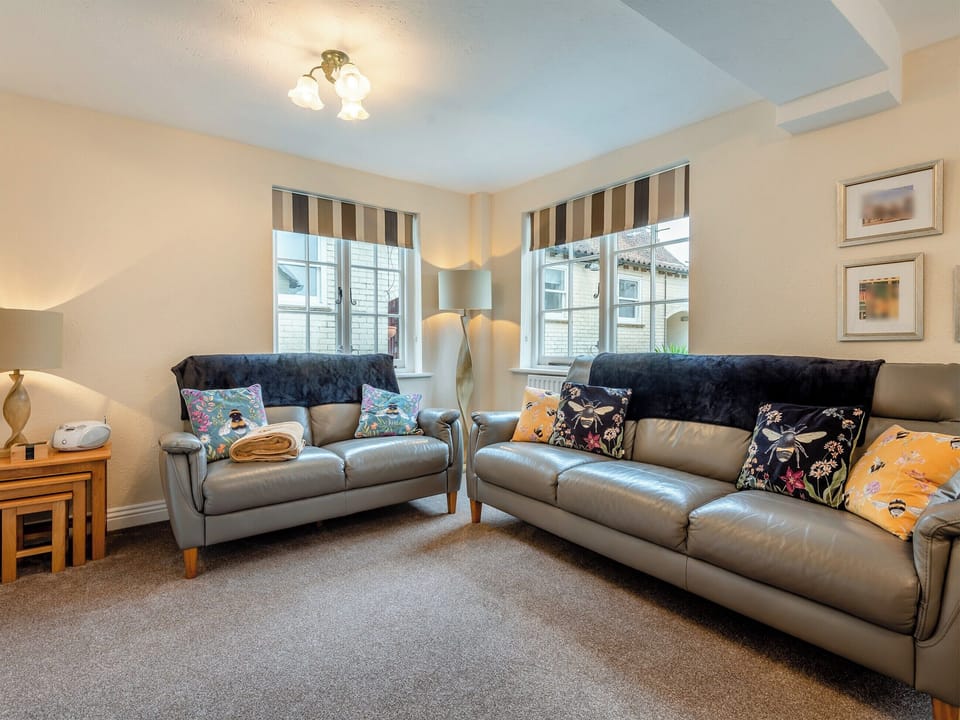 Living room/dining room | Tennay Cottage, Wareham