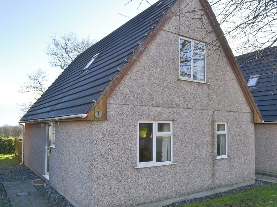 Attractive lodge with Hot Tub | Dartmoor 3, Honicombe, near Callington