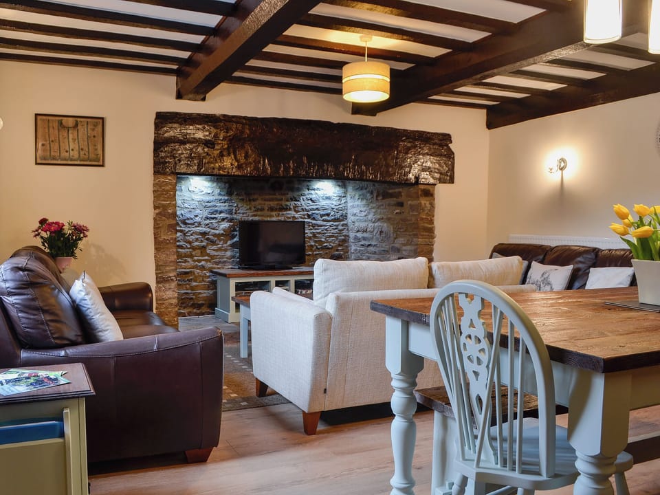 Living room/dining room | The Old Farmhouse, Blakeney