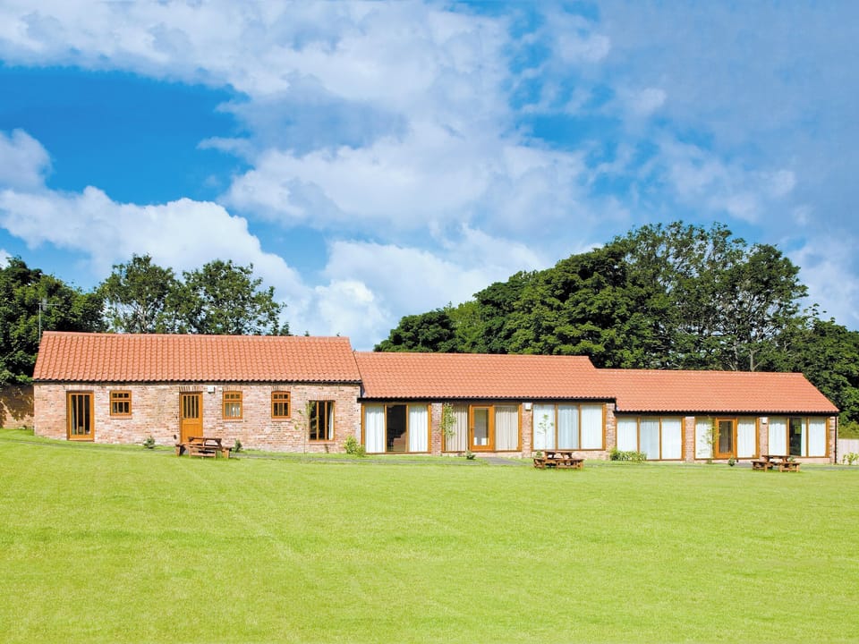 Exterior | Filey Holiday Cottages - Hirst House, Filey