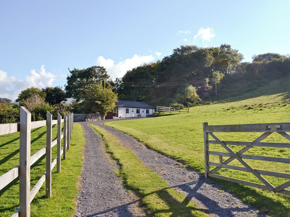 Exterior | Tan Rallt Barn, Tregarth, nr. Bangor