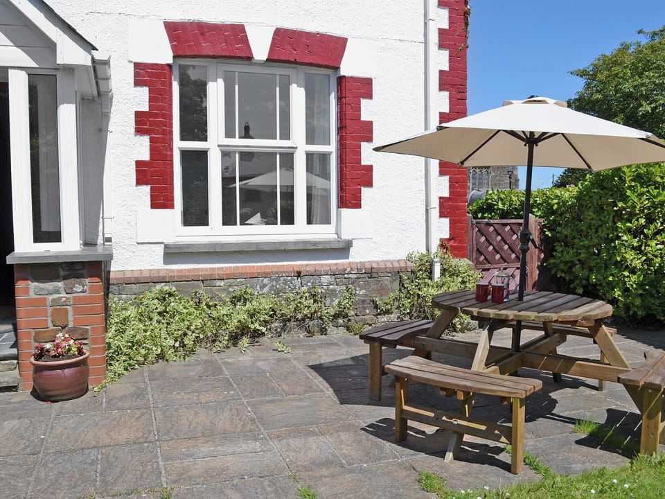 Sitting-out-area | Flaxmans - Flaxmans, Parkham, nr. Bideford