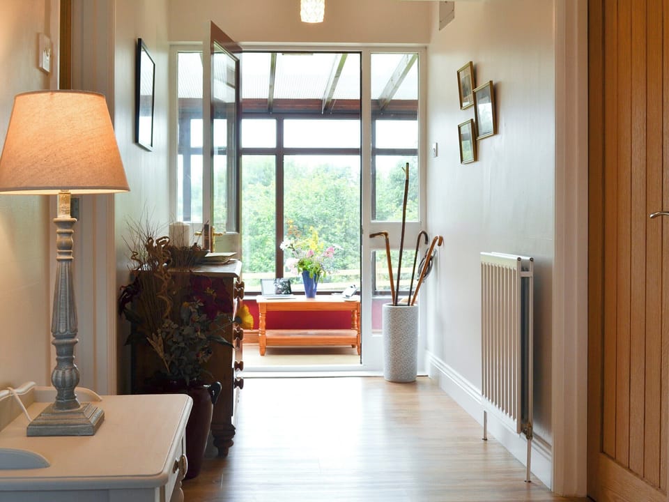 Light and airy hallway | Ashlea, Barnard Castle
