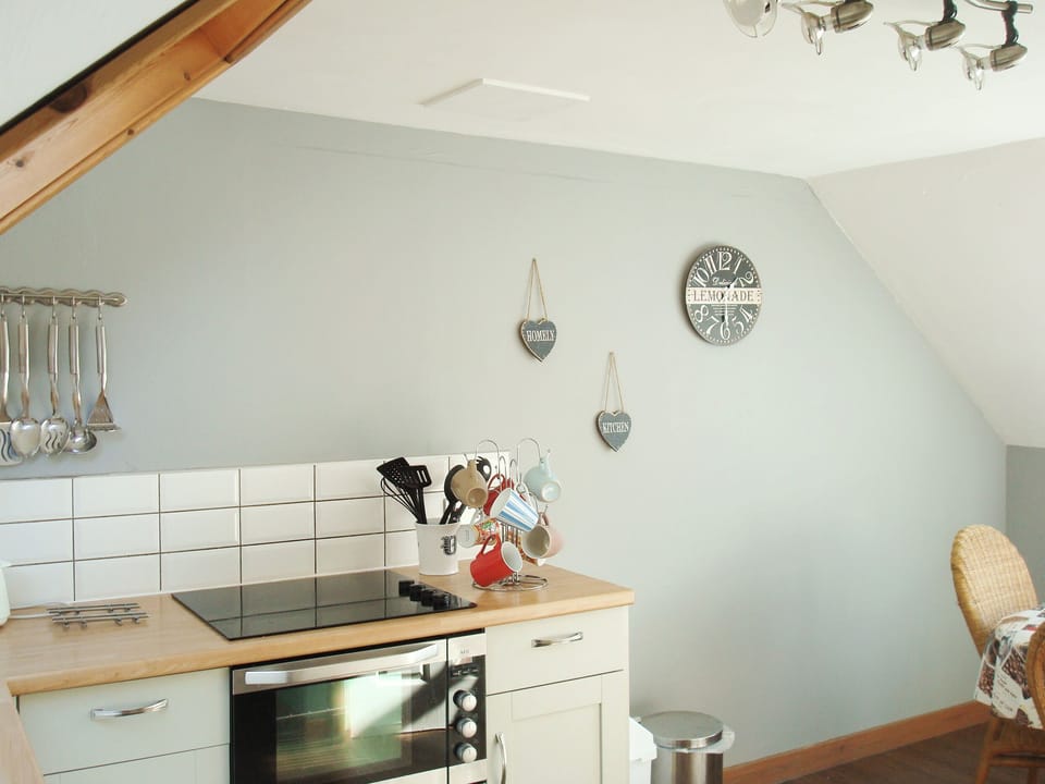 Fully appointed kitchen | Fleet Cottage, Portree, Isle of Skye