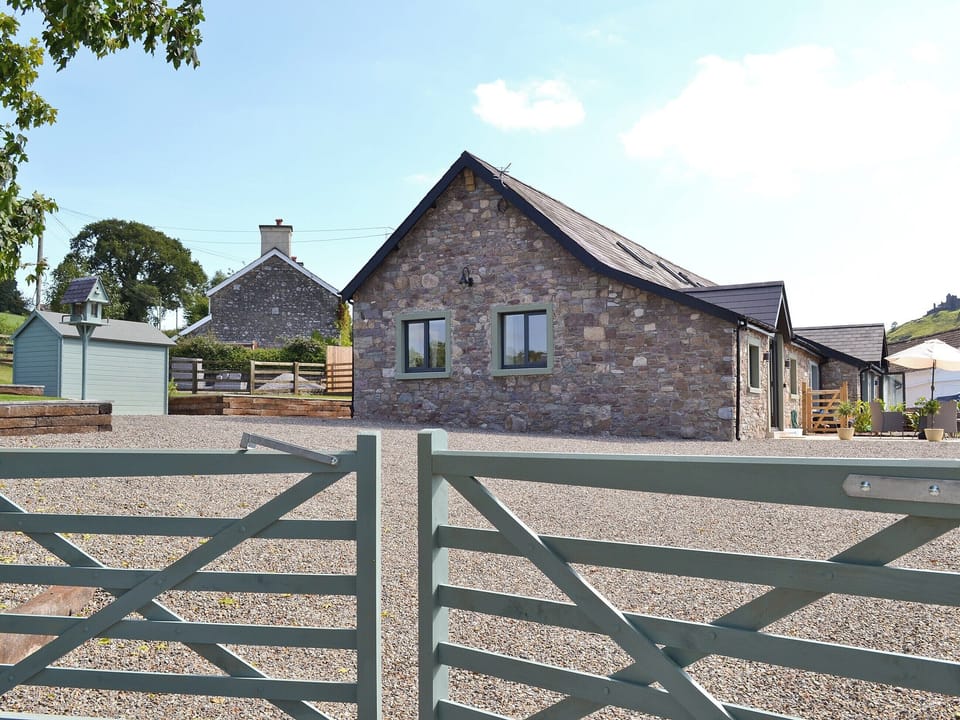 Gated entrance | Ty Isaf Cottage, Trapp, near Llandeilo