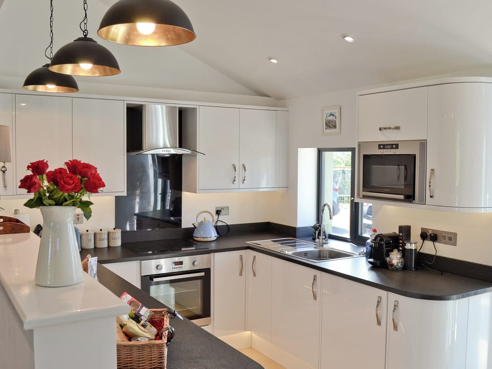 Kitchen | Ty Isaf Cottage, Trapp, near Llandeilo