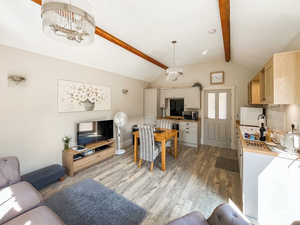 Open plan living space | Homestead Cottage - Homestead Cottages, Benniworth, near Market Rasen