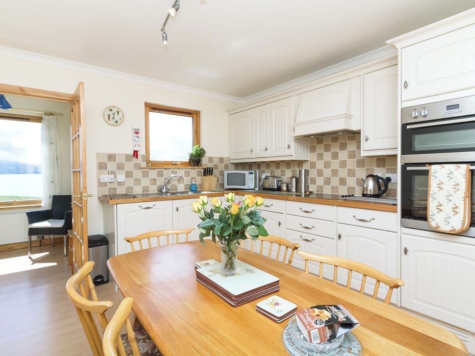 Well equipped kitchen/ diner | Ach-na-Clachan, Gairloch