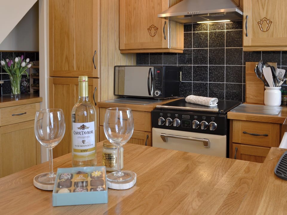 Delightful kitchen | Larkspur, St Leonards-on-Sea, near Hastings