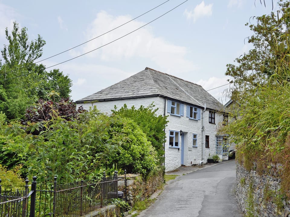 Set in a picturesque village | Ostlers, Boscastle