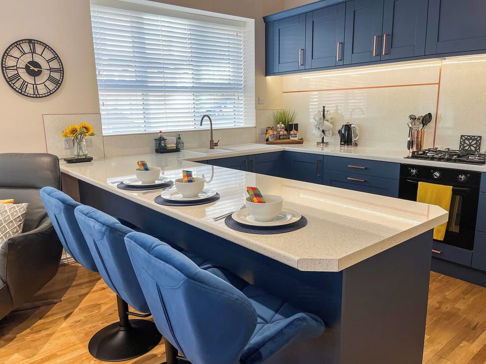Fully equipped kitchen | Robin&rsquo;s Nest, Edwinstowe, near Mansfield