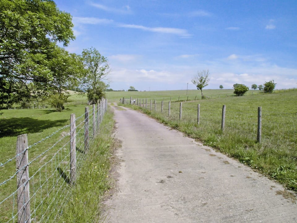 Surrounding area | Granary Cottages - The Hay Loft, Bleatarn, nr. Kirkby Stephen 