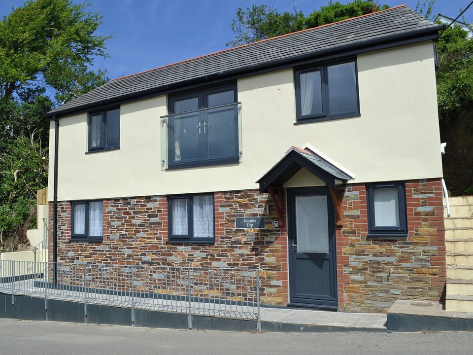 Detached fisherman&rsquo;s loft | Knights Den, Port Isaac