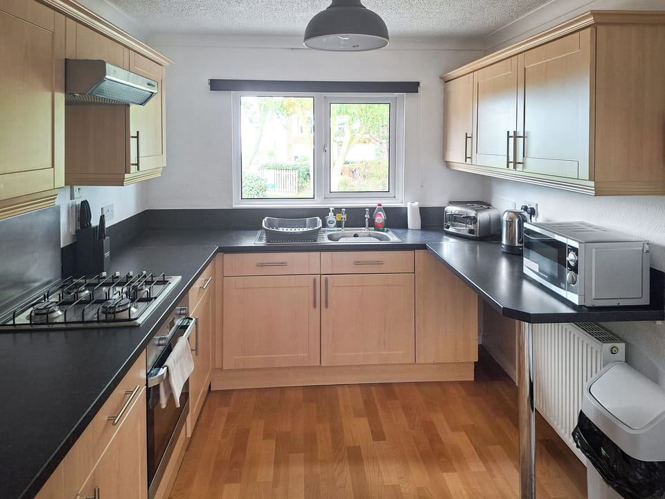 Modern fitted kitchen | Seacroft, East Runton, near Cromer