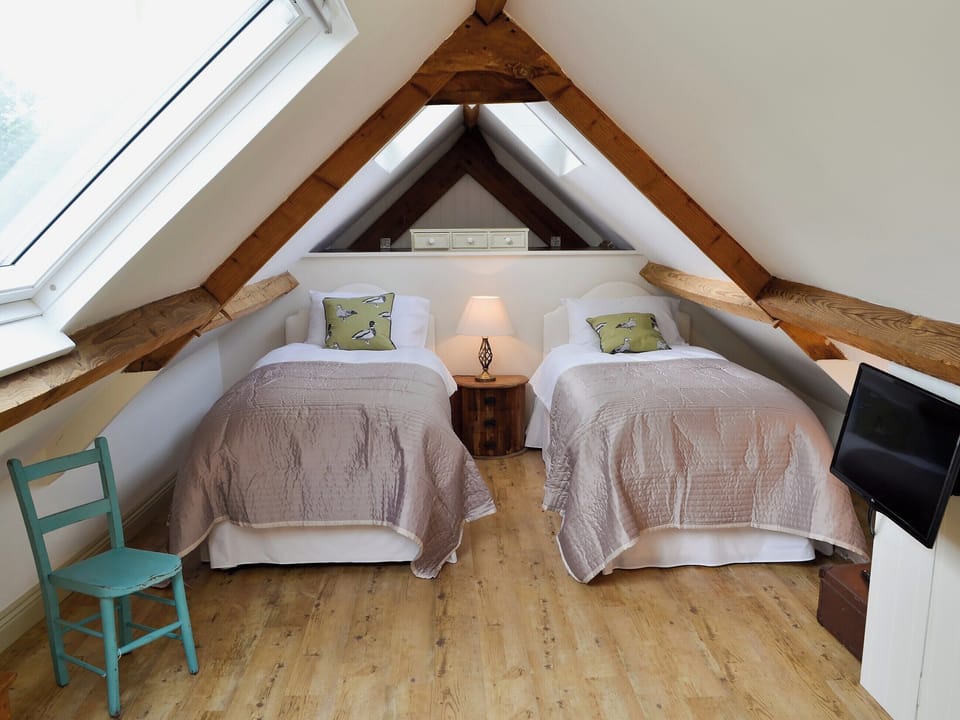 Twin bedroom | Whatley Lodge, Winsham, near Chard