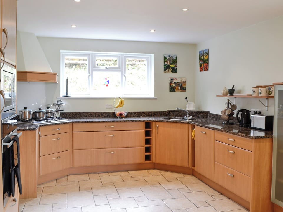 Kitchen | Three Ways, Lypiatt Hill, near Stroud