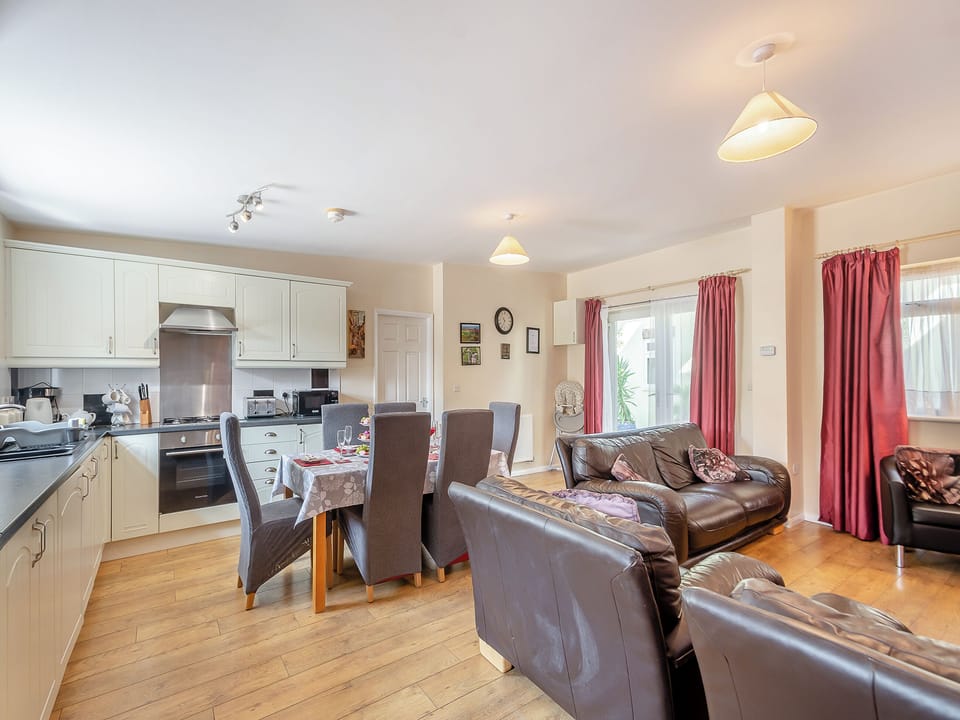Open plan living space | Primrose - Clapham Holme Farm Cottages, Great Hatfield, near Hornsea