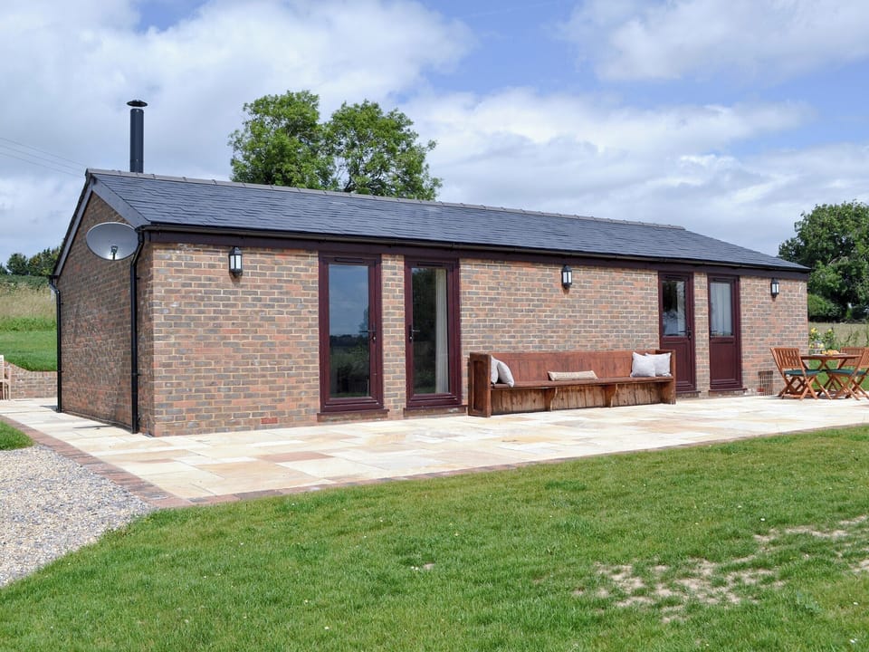 Exterior | Hoppers Cottage, Wadhurst, near Tunbridge Wells