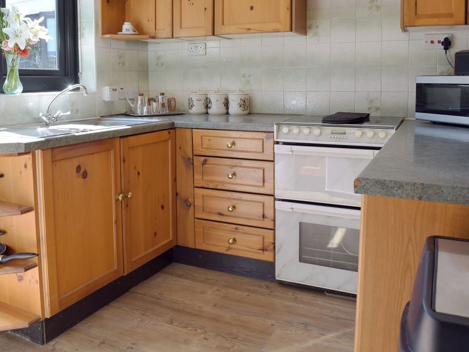 Kitchen | Leanda Lodge, Burgh Castle, near Great Yarmouth