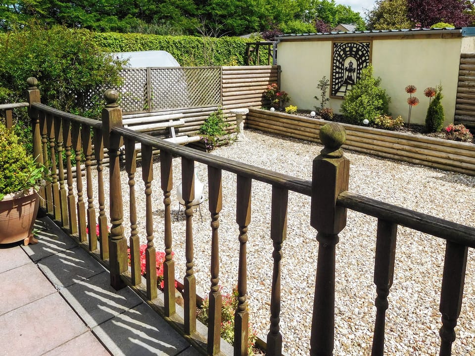 Decking | Little Coombe, Okehampton