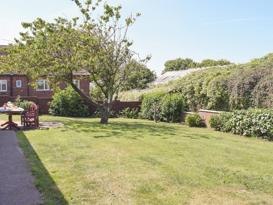 Enclosed lawned garden | Cherrytree Cottage, Loftus, Saltburn-by-the-Sea
