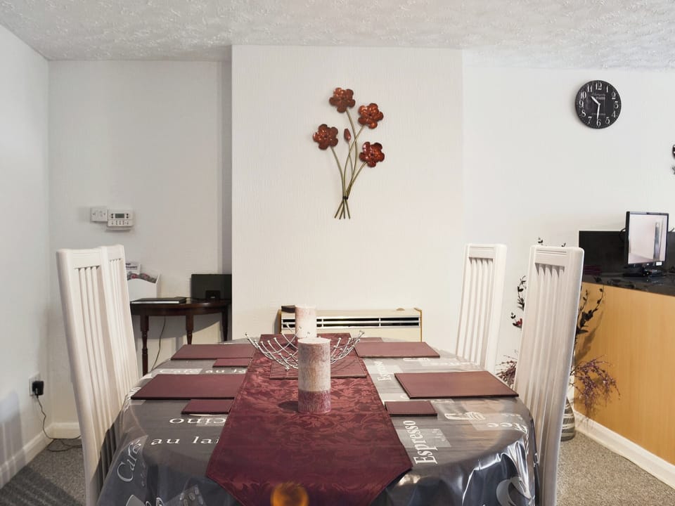 Dining area | Banovallum Cottage, Horncastle