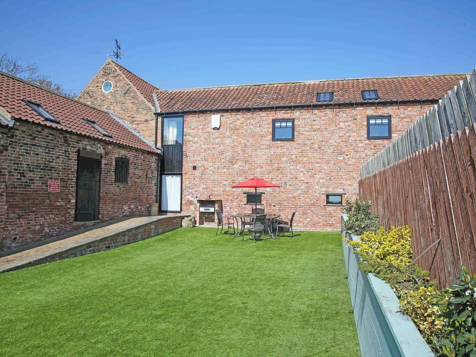 Outdoor area | The Cart Shed - Corporation Farm Cottages, Tickton, near Beverley