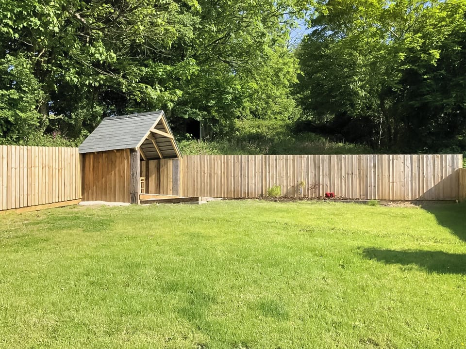 Garden | April&rsquo;s Cottage - Sanctuary Farm Cottages, Morwenstow, near Bude