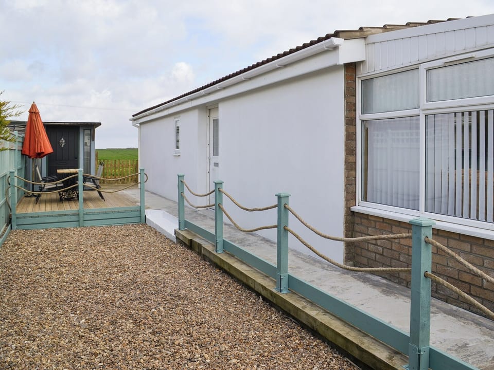 Lovely seaside bungalow | Seagrass, Anderby Creek, near Skegness