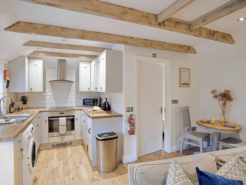 Fully appointed fitted kitchen | Bluebell Cottage, Over Stowey, near Taunton